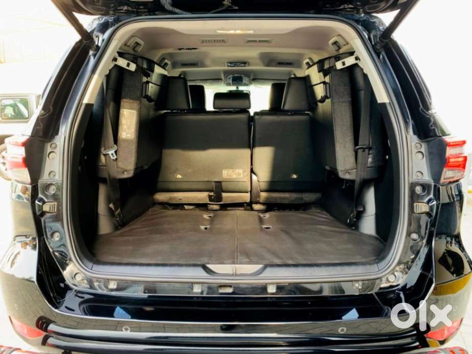Toyota Fortuner [2021-ongoing] 2.7 2wd Petrol At, 2022, Petrol