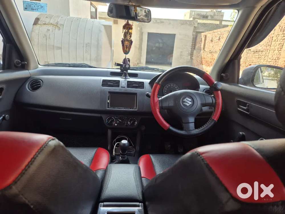 Maruti Suzuki Swift 2010 Petrol 40513 Km Driven