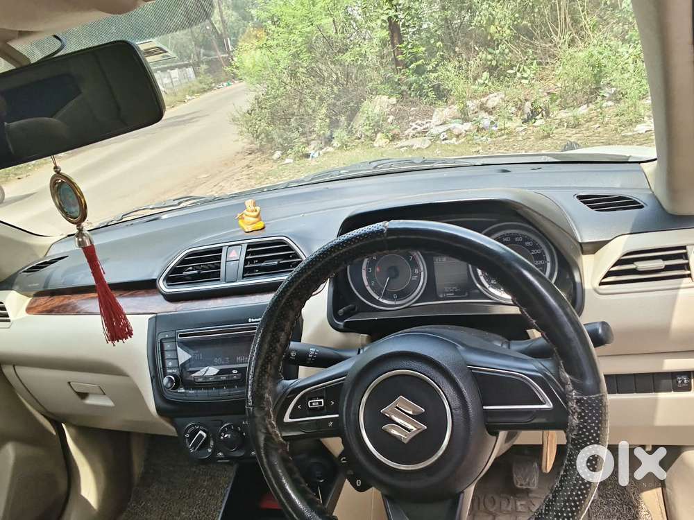Maruti Suzuki Swift Dzire Vxi(o) Mt, 2018, Petrol