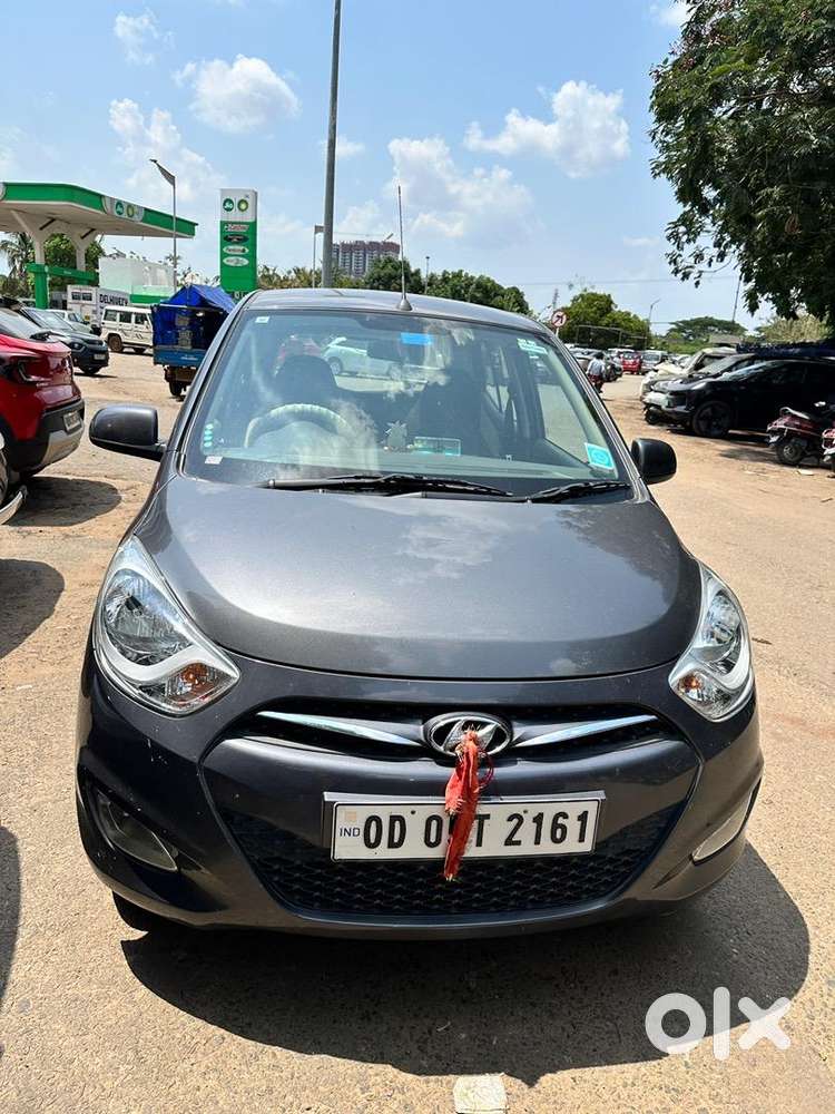 Hyundai I10 2016 Petrol 33000 Km Driven