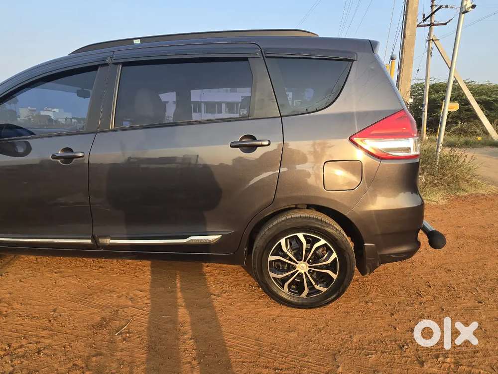 Maruti Suzuki Ertiga Vxi+