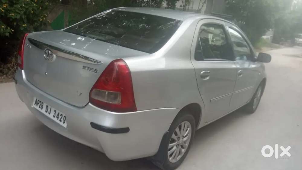 Toyota Etios Petrol 2011