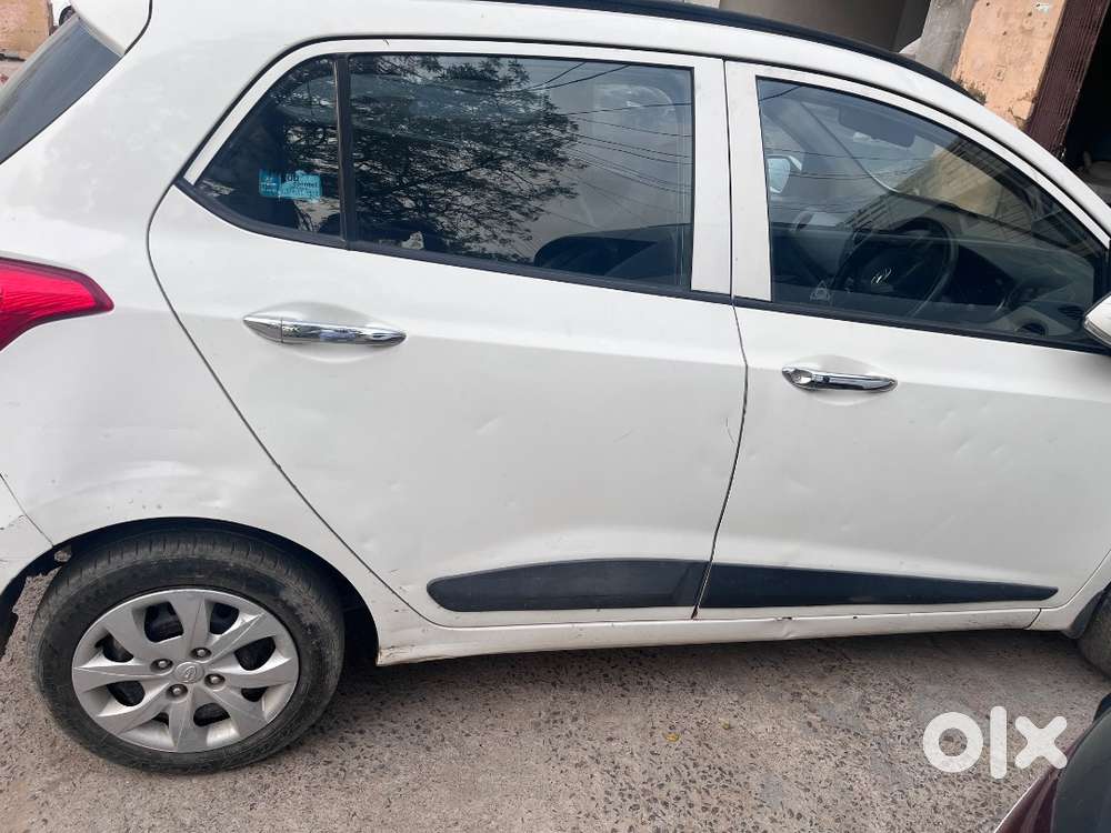 Grand I 10 Crdi Sportz Model 2013