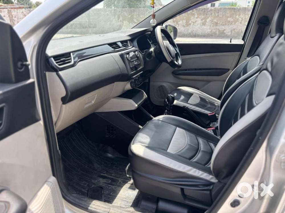 Renault Triber Rxl, 2021, Petrol