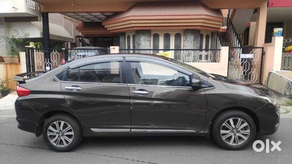 Honda City 1.5 V 4th Gen I-vtec Mt, 2022, Petrol