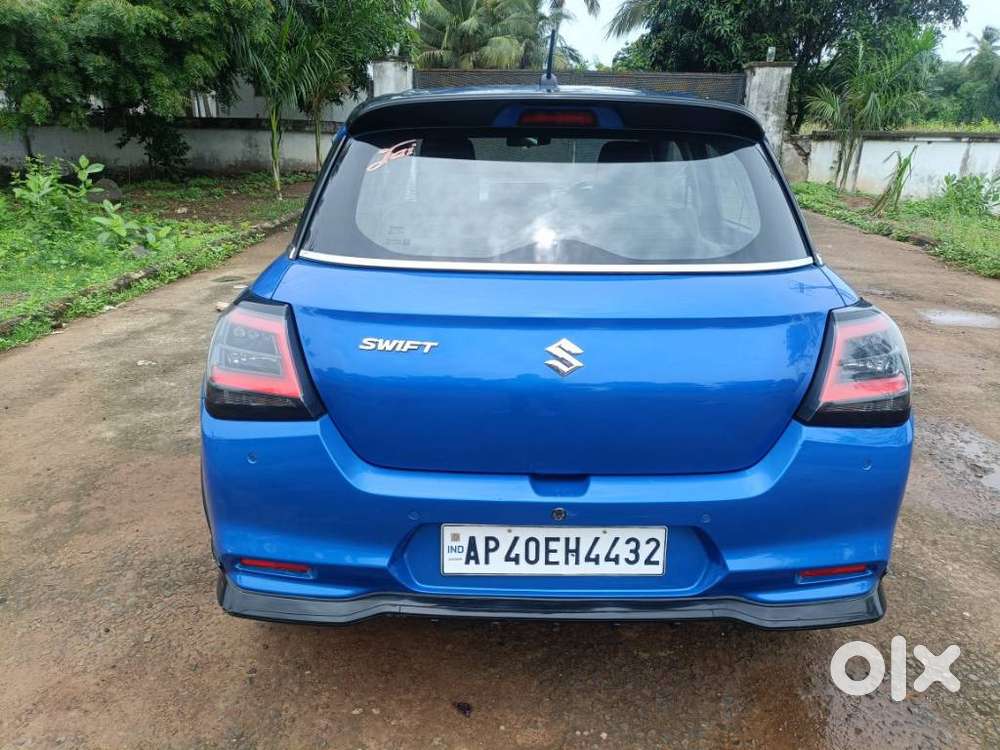 Maruti Suzuki Swift 1.2 Vxi (o), 2024, Petrol