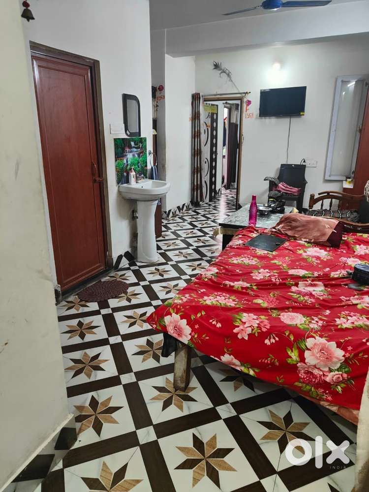 2bhk flat with lift two wheeler parking and corporation water