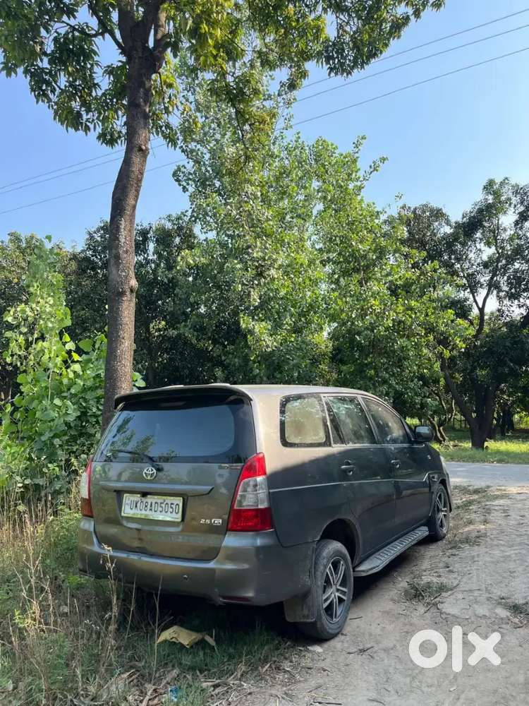 Toyota Innova 2013 Diesel Well Maintained