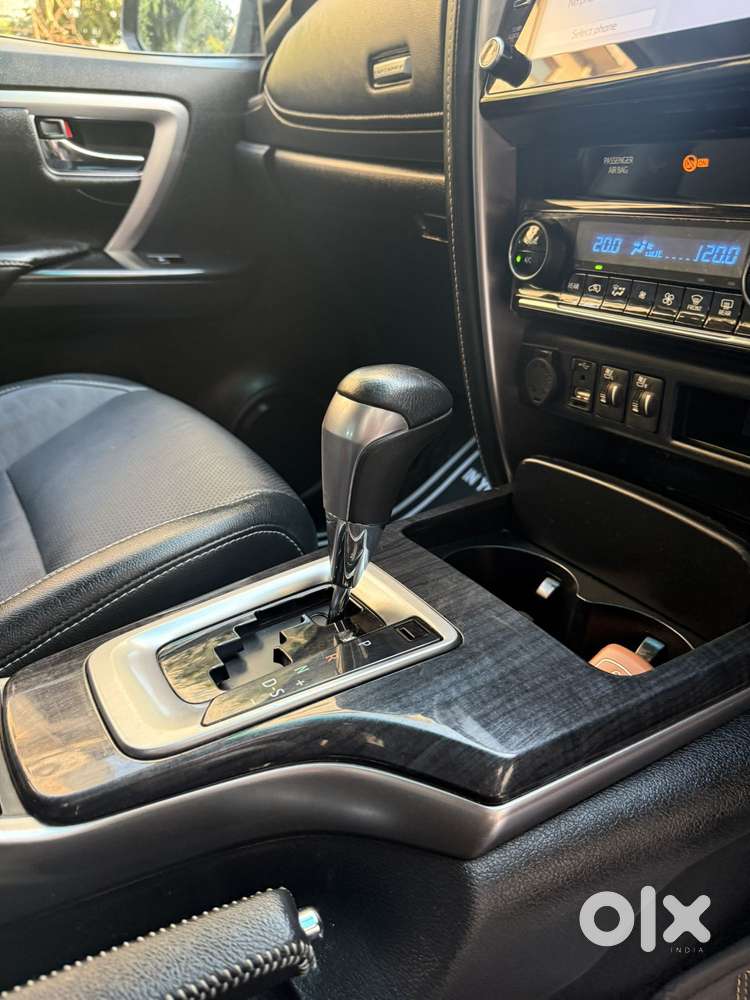 Toyota Fortuner 4x2 At 2.8 Diesel, 2022, Diesel