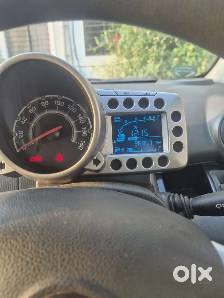 Chevrolet Beat Lt 2011 Petrol