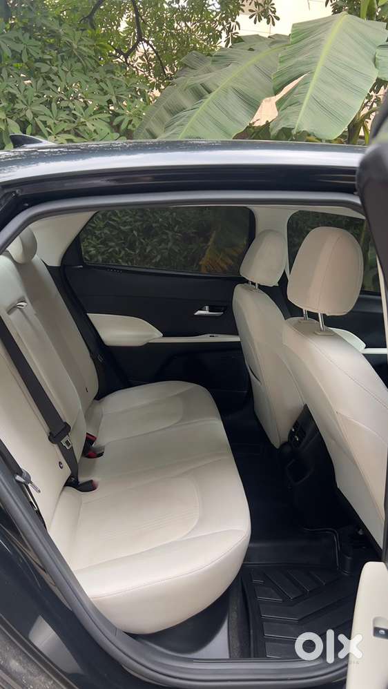 Hyundai Verna Petrol 2023