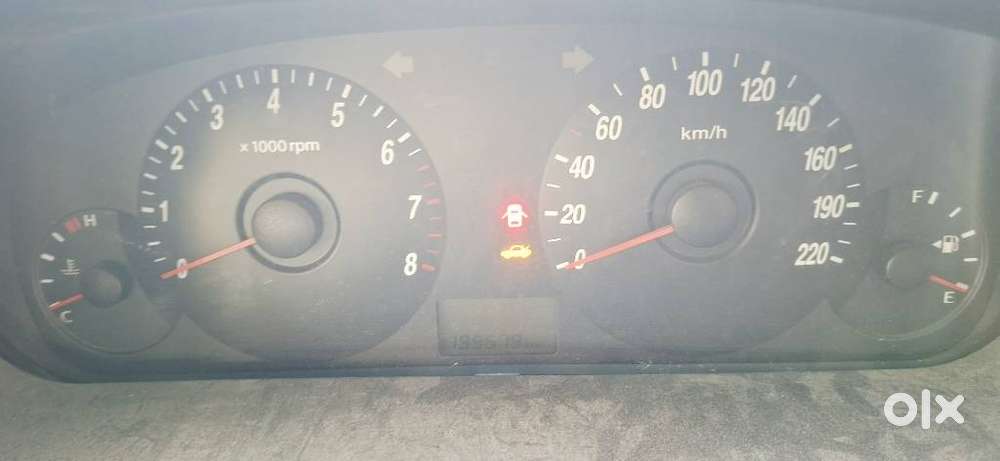 Hyundai Elantra 1.8 Sx Mt, 2005, Petrol
