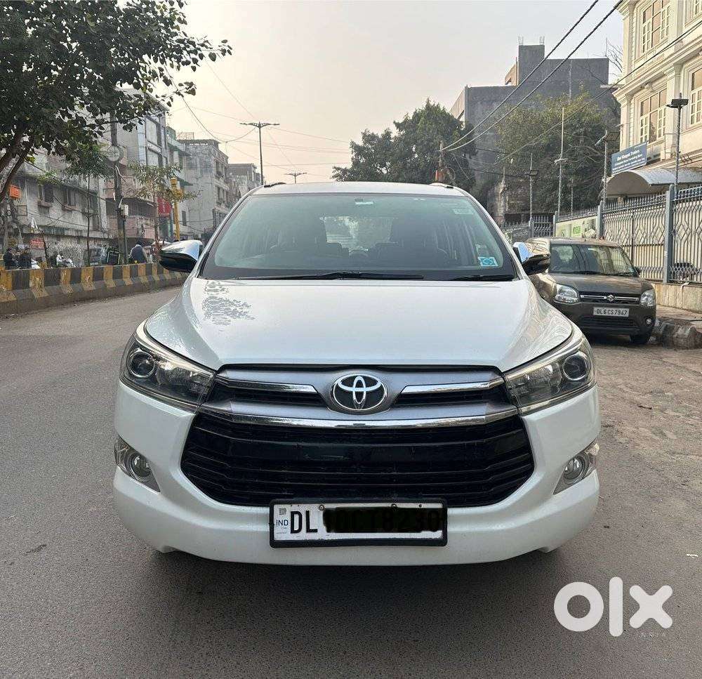 Toyota Innova Crysta