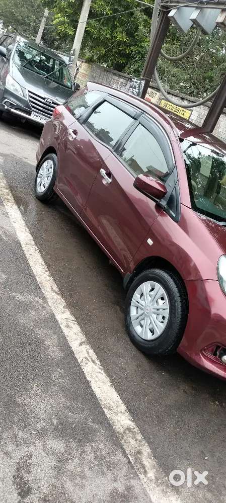 Honda Mobilio 2015 Diesel 150000 Km Driven