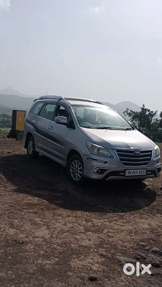 Toyota Innova 2012 Diesel 160000 Km Driven