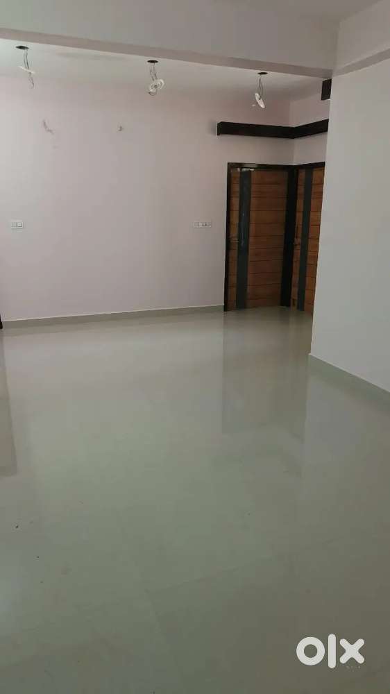 Premium Semi furnished 3 BHK flat for Rent