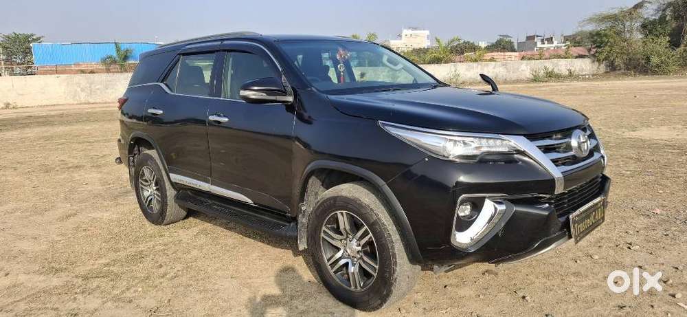 Toyota Fortuner 4x2 At 2.8 Diesel, 2019, Diesel