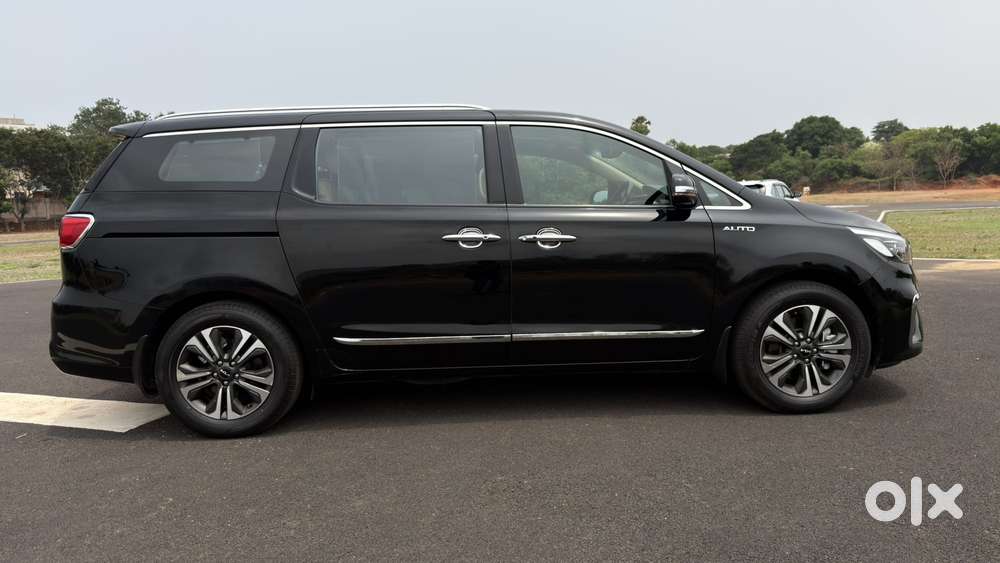 Kia Carnival Limousine Plus 7 Str, 2023, Diesel