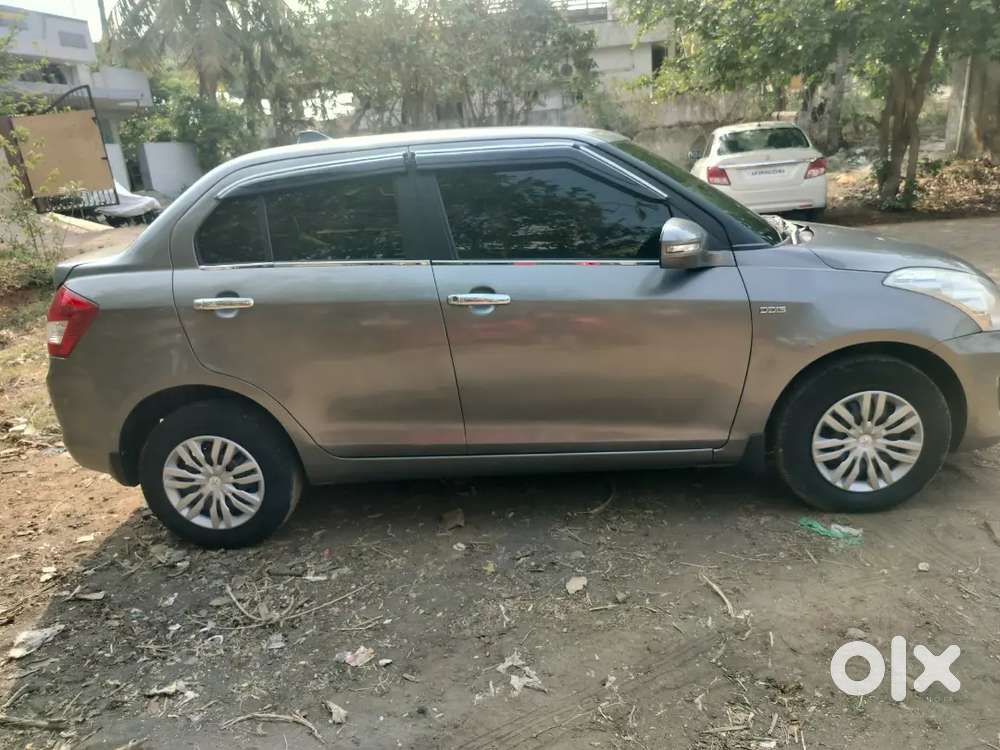 Maruti Suzuki Swift Dzire 2015 Diesel 135000 Km Driven