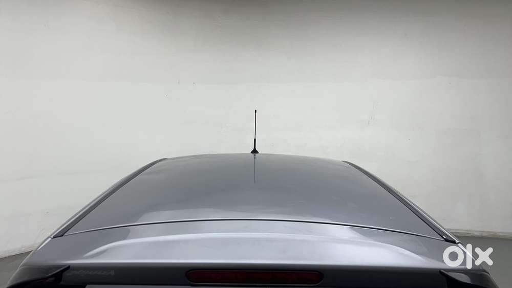 Tata Tiago Xza, 2018, Petrol