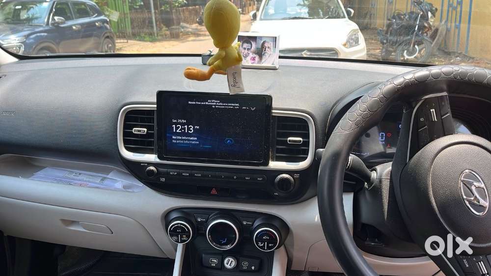 Hyundai Venue 2022 Petrol Good Condition