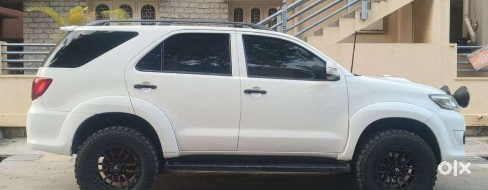 Toyota Fortuner 3.0 4x4 Manual, 2013, Diesel
