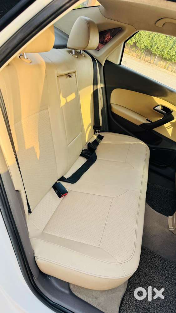 Volkswagen Vento 1.2 Tsi Highline Plus At, 2017, Petrol