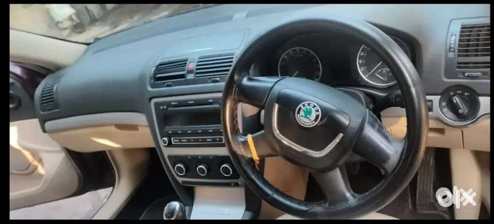 Skoda Laura 2013 Diesel Well Maintained