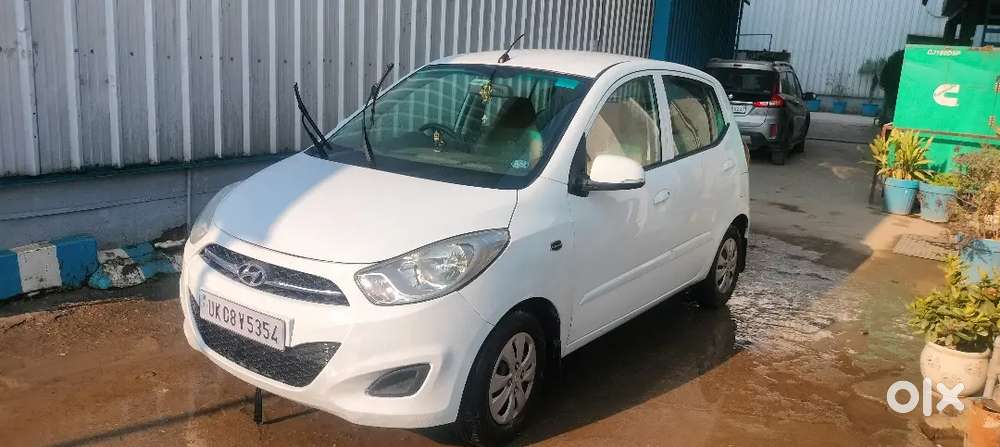 Hyundai I10 Sportz 2011 Km Driven