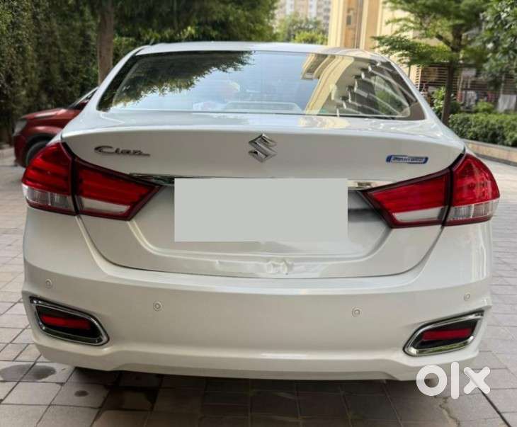 Maruti Suzuki Ciaz Smart Hybrid Alpha , 2022, Petrol