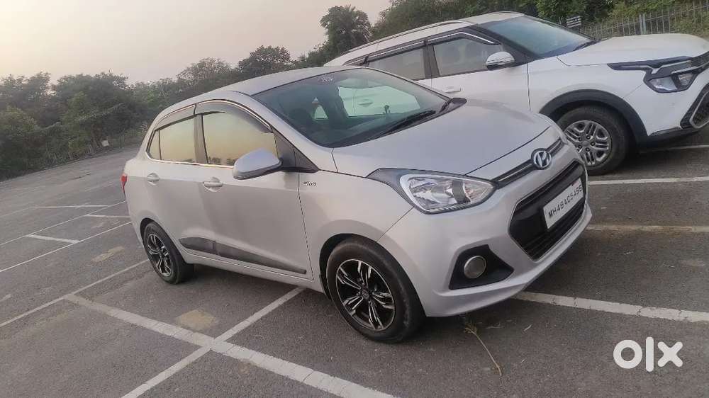 Hyundai Xcent 2015 Diesel Well Maintained