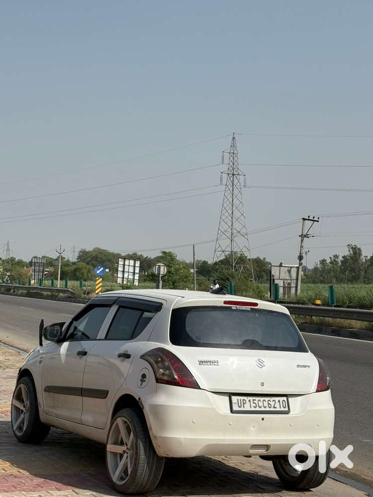 Maruti Suzuki Swift 2016 Fully Modified With 18inch Allow Wheels