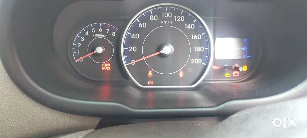Hyundai I10 Sportz 2012
