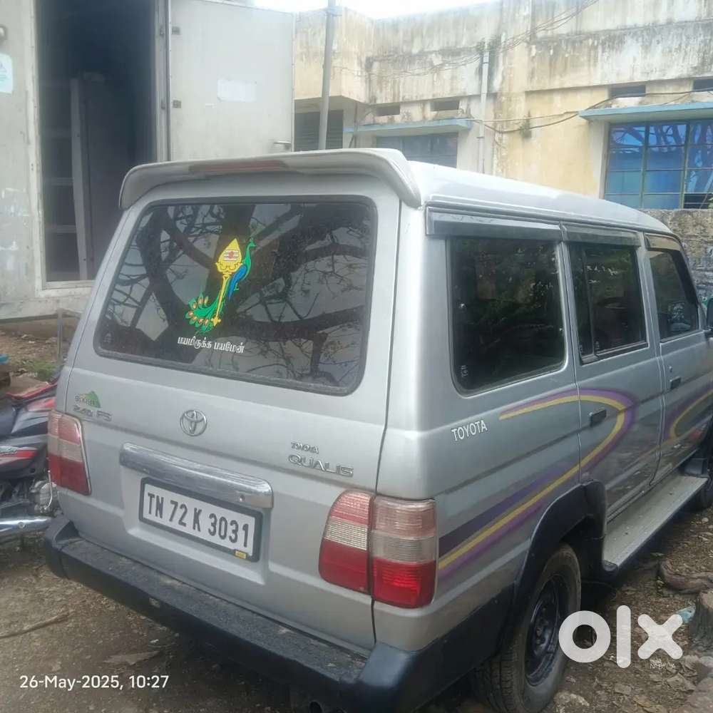 Toyota Qualis 2004 Diesel Well Maintained