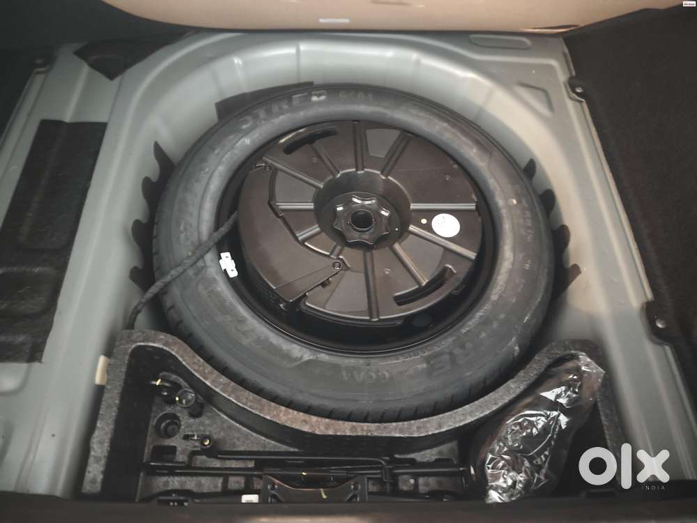 Volkswagen Virtus 1.0 Topline Tsi At, 2023, Petrol