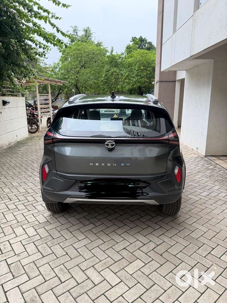 Tata Nexon EV 2023 Electric 21500 Km Driven - Photo 2