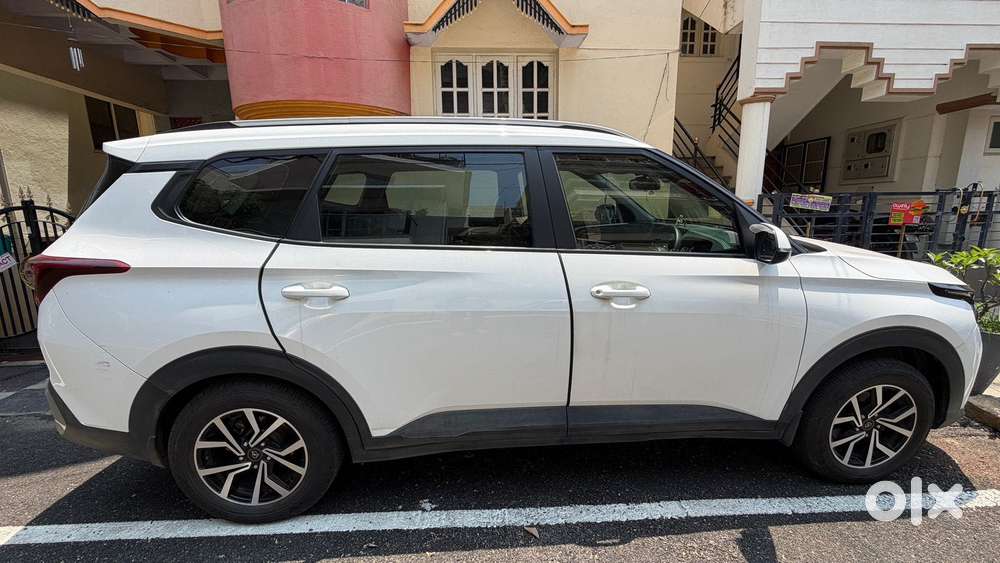 Kia Carens 1.5 Prestige 7 Str, 2023, Petrol