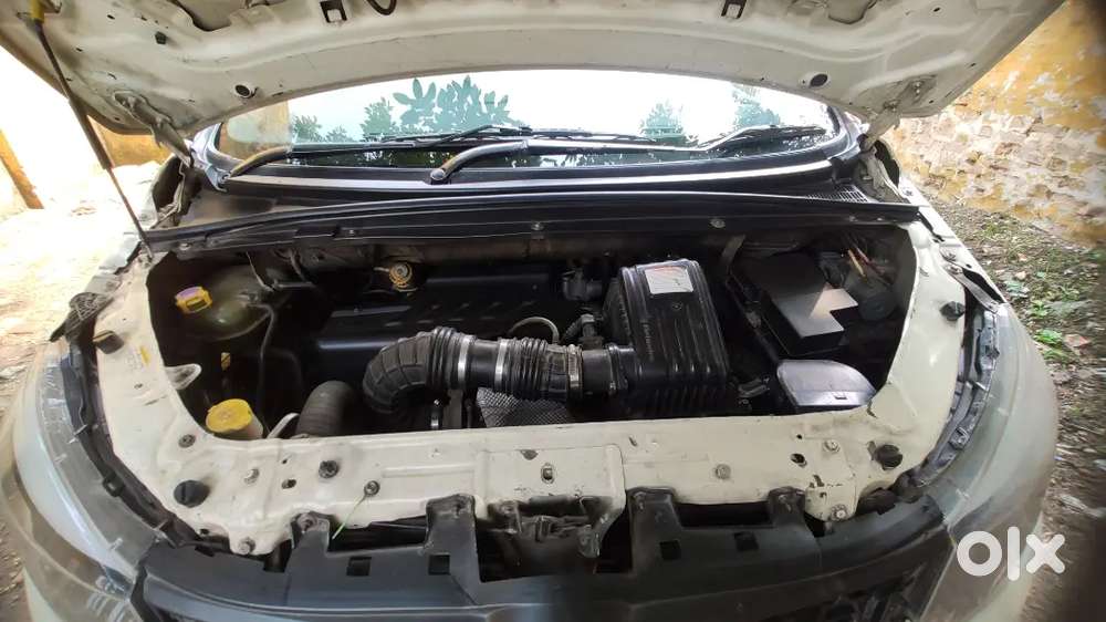 Mahindra Marazzo 2019