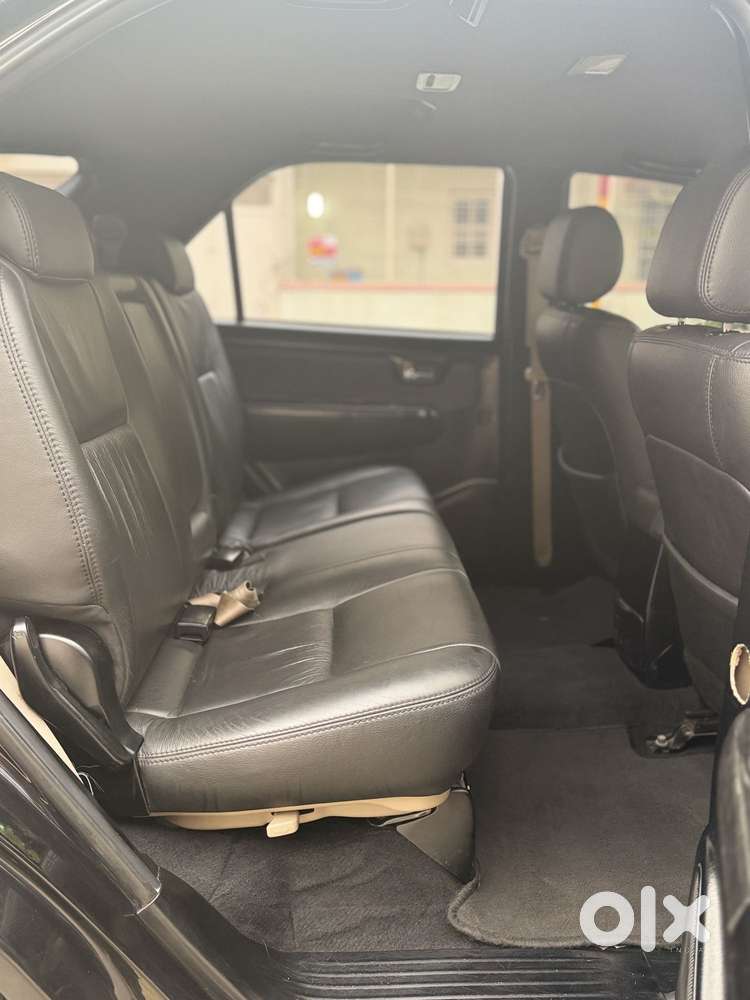 Toyota Fortuner 3.0 4x4 Manual, 2013, Diesel