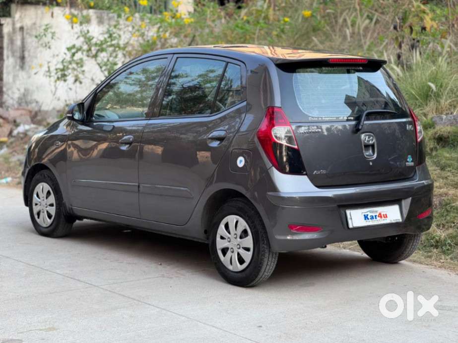 Hyundai I10 Sportz At, 2012, Petrol