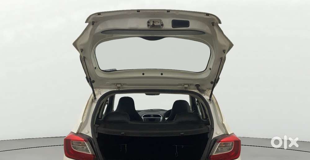 Tata Tiago 1.2 Revotron Xt, 2016, Petrol