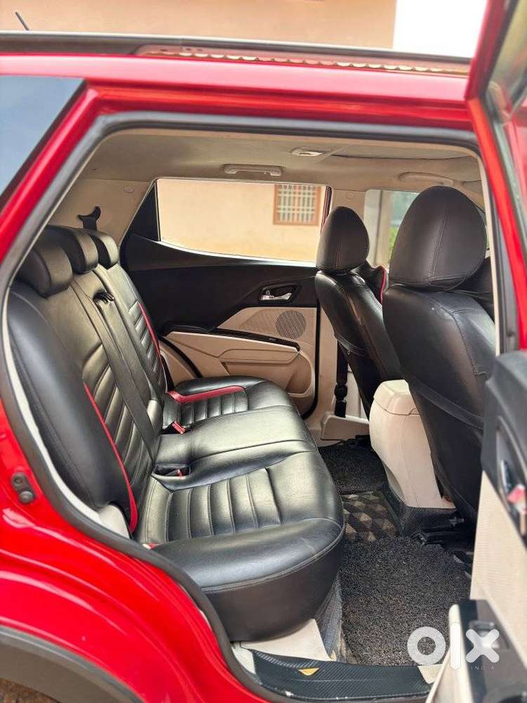 Mahindra Xuv300 W8 Option Diesel, 2021, Diesel