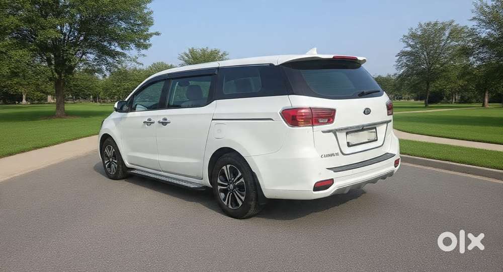 Kia Carnival Premium, 2021, Diesel