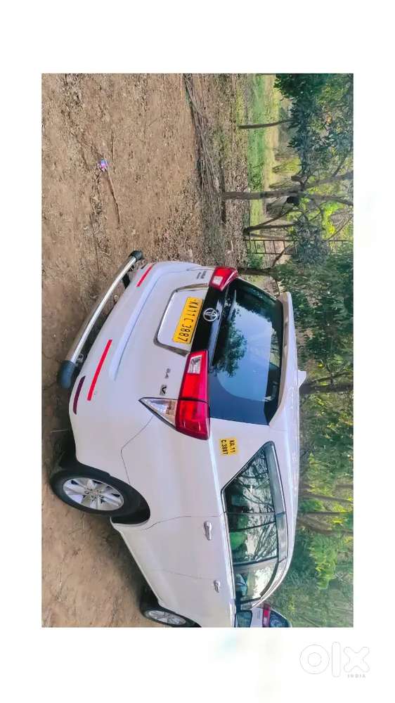 Toyota Innova Crysta 2023 Diesel 105525 Km Driven
