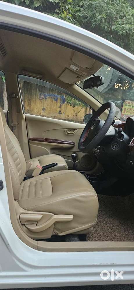Honda Mobilio 1.5 S I-vtec Mt, 2015, Cng & Hybrids
