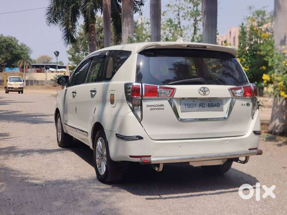 Toyota Innova Crysta 2.4 Z 7 Str, 2016, Diesel