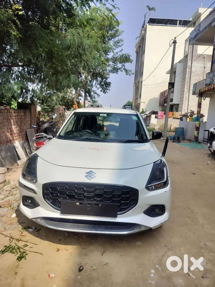 Maruti Suzuki Swift Petrol 2024