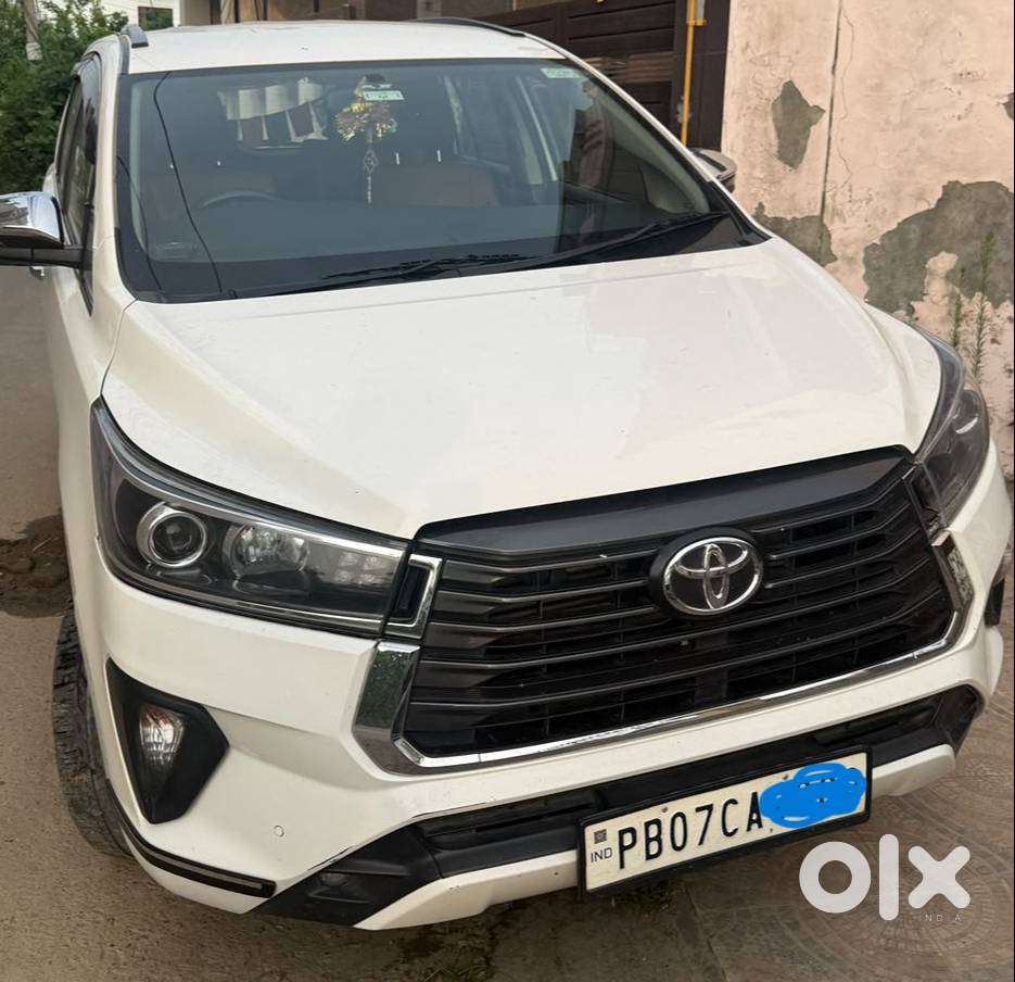 Innov Crysta 2022 Zx 2.4 Diesel 7 Seater Automatic (only Series Buyer)