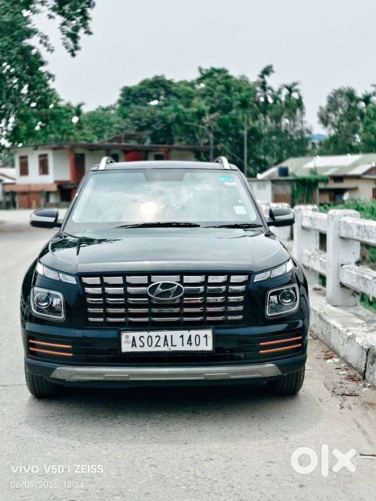 Hyundai Venue 1.2 S (o), 2023, Petrol