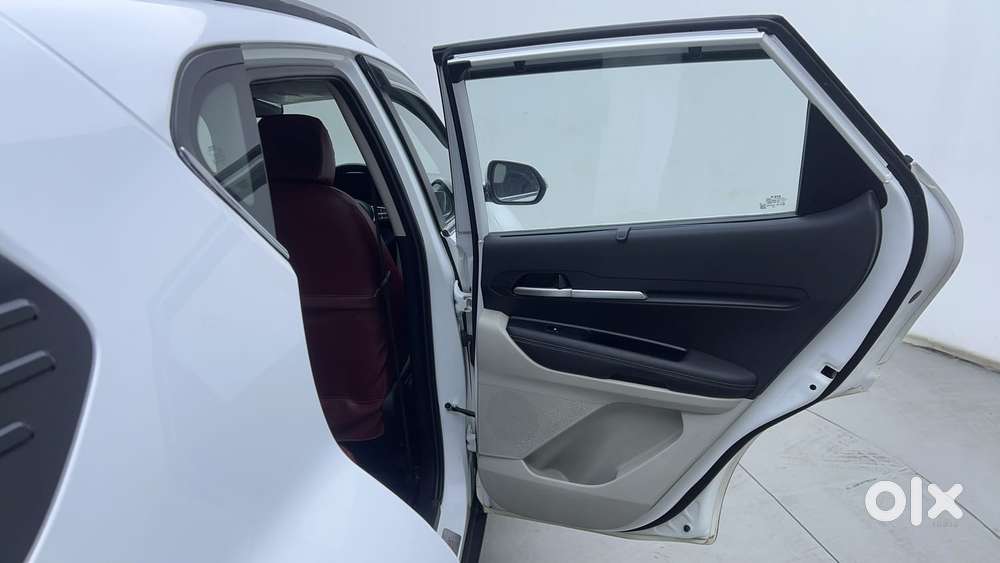 Kia Sonet Htx D, 2023, Petrol